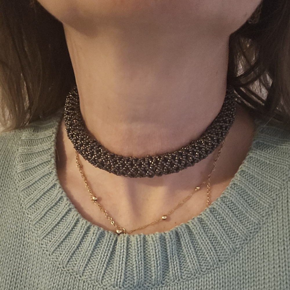 Beads choker
